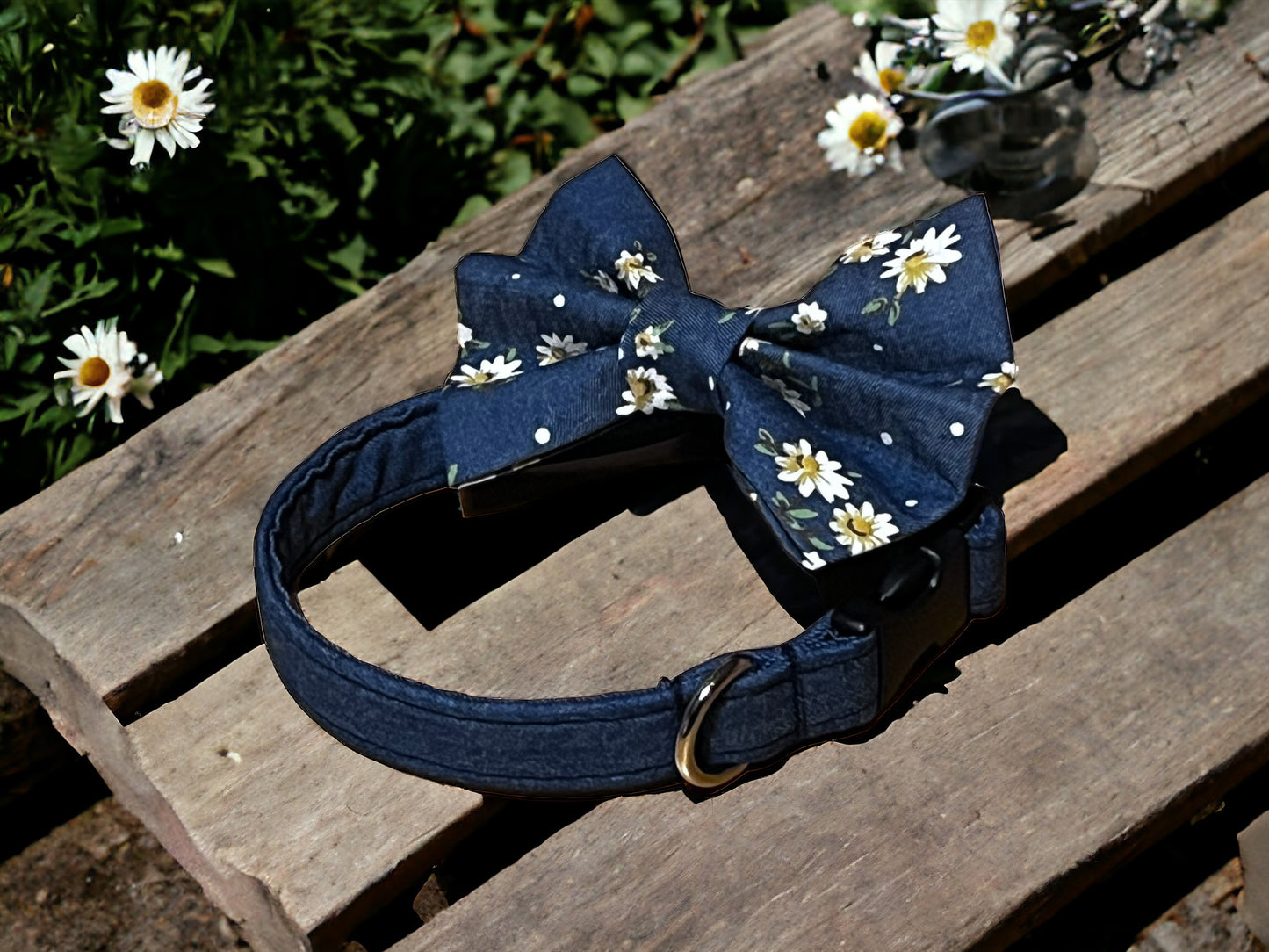 Hand made Dog Collar in a pretty daisy denim design - Blue - Adjustable